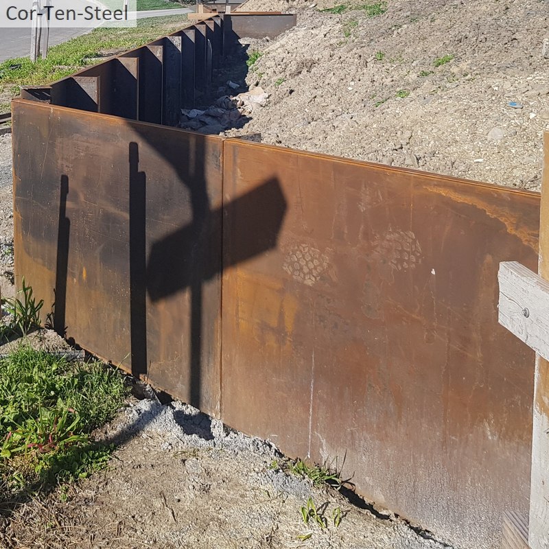 corten retaining wall construction pic